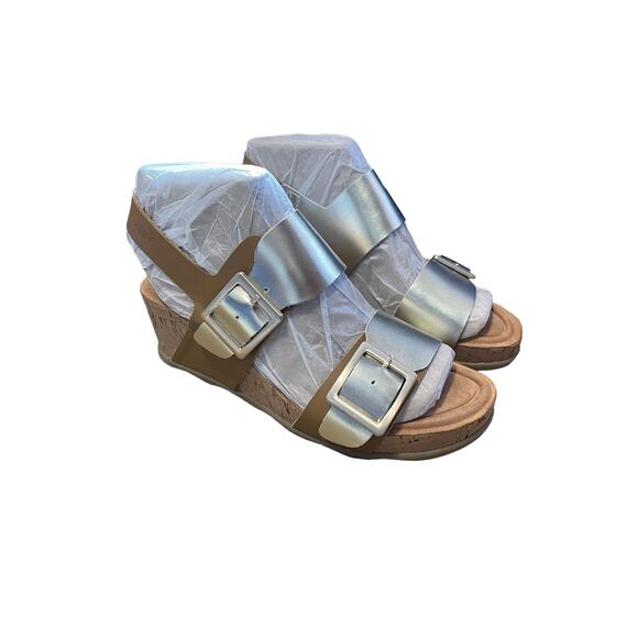 Earth Womens NEW Size 7.5 Willa Strappy Casual Mid Cork Wedge Sandals Gold NIB - Picture 10 of 11